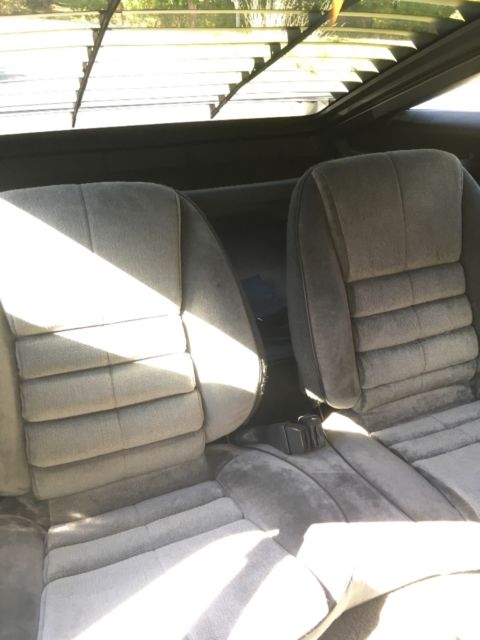 1989 Dodge Daytona - photo 7