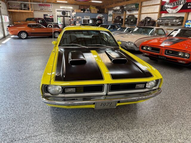 1971 Dodge Demon 360 V8 Automatic Citron Yella Exterior Restored - photo 5