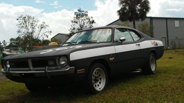1974 Plymouth Duster Sports Coupe - photo 3
