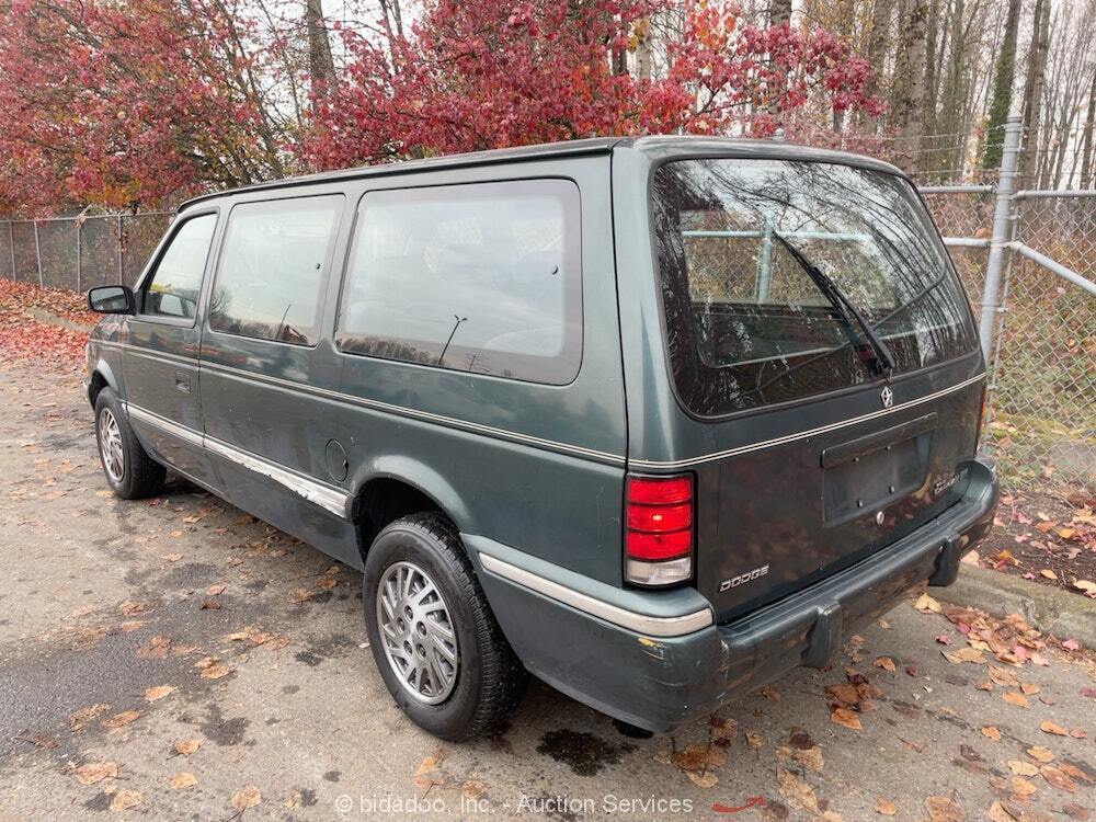 1993 Dodge Grand Caravan - photo 3