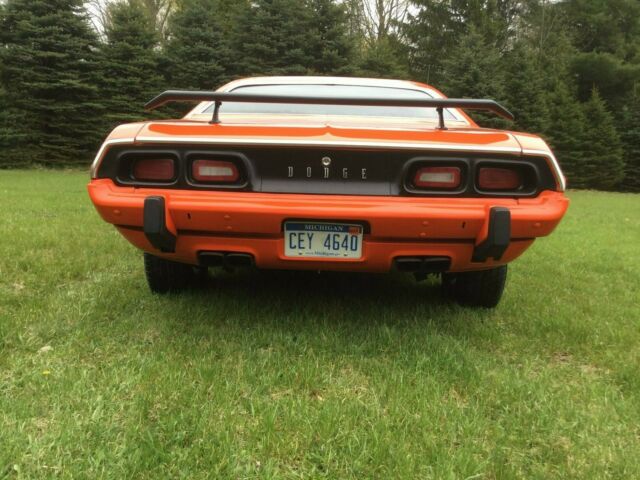 1973 Dodge Challenger -- - photo 4