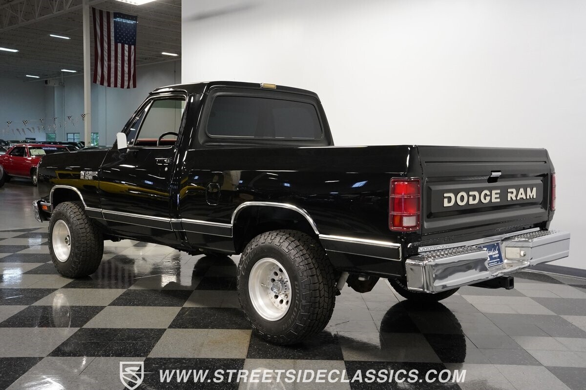 1987 Dodge Power Ram W150 4X4 - photo 10