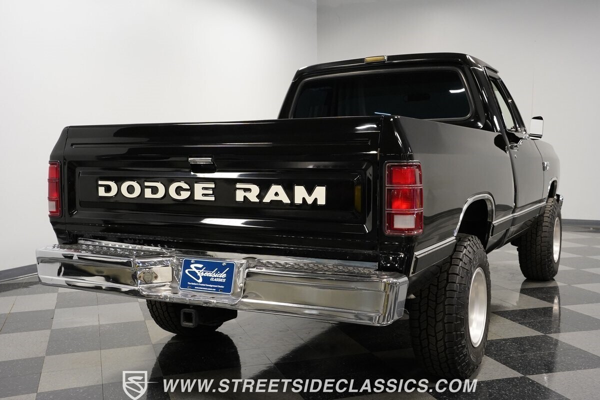 1987 Dodge Power Ram W150 4X4 - photo 12