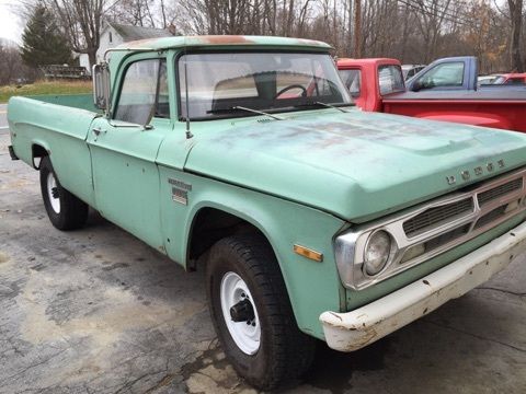 1971 Dodge Power Wagon W-200 - photo 2