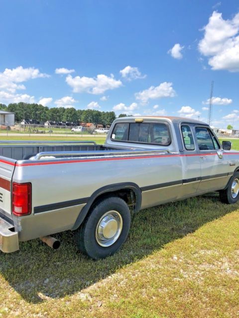 1993 Dodge Ram 2500 slt - photo 3