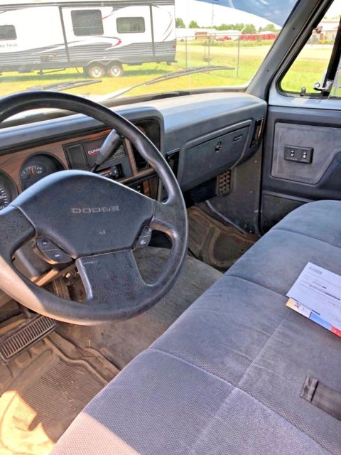 1993 Dodge Ram 2500 slt - photo 8