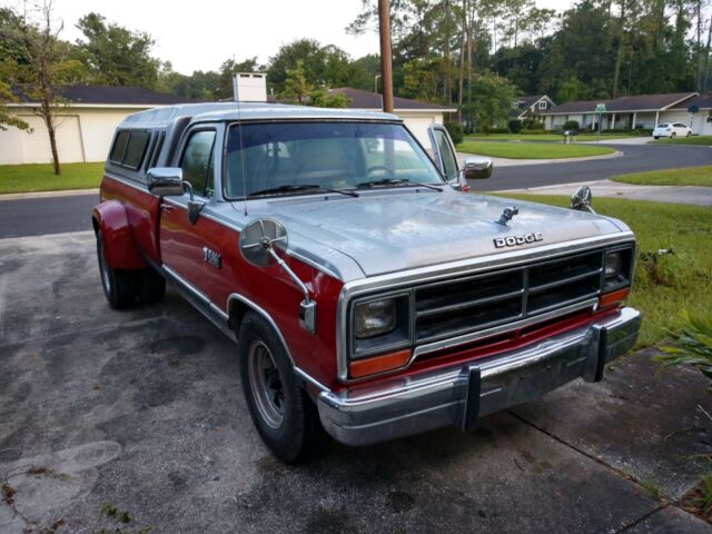1989 Dodge Ram 2500 LE - photo 2