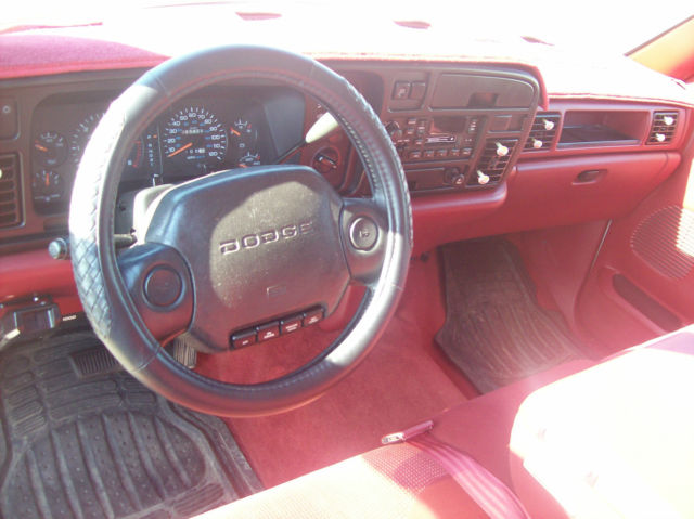 1994 Dodge Ram 2500 - photo 9