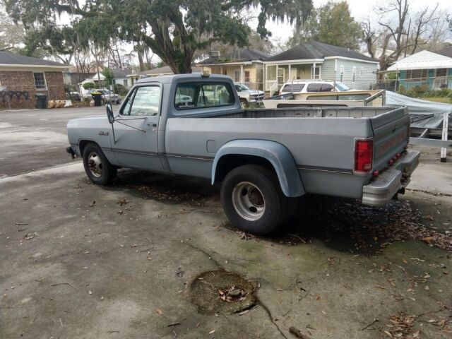 1991 Dodge Ram 3500 - photo 6