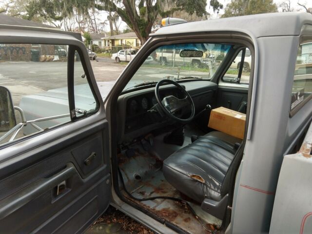1991 Dodge Ram 3500 - photo 9