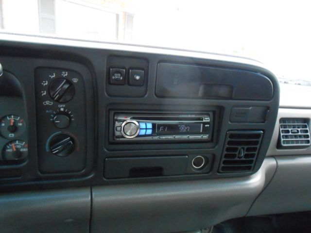 1994 Dodge Ram 3500 - photo 13