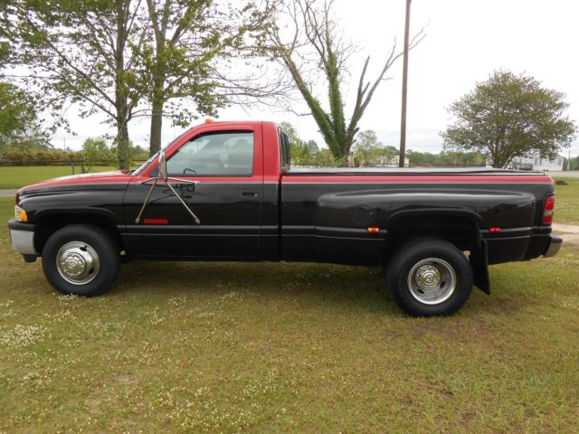 1994 Dodge Ram 3500 - photo 8