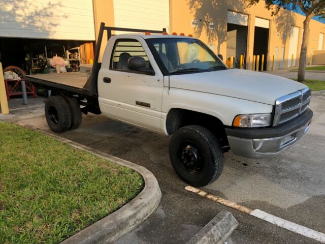 1994 Dodge Ram 3500 - photo 2