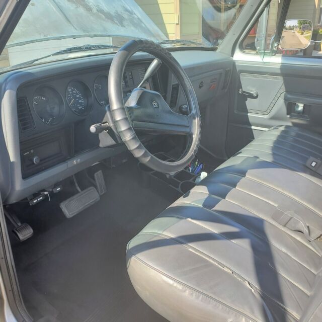 1991 Dodge Ram 2500 - photo 13