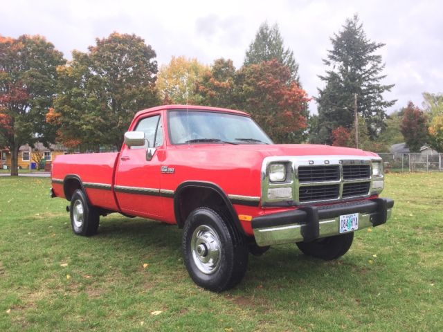 DODGE RAM CHARGER 4X4 CUMMINS TURBO DIESEL W-250 W-350 3500 LOW MILES 1991 Dodge Ram 2500 RAM LE