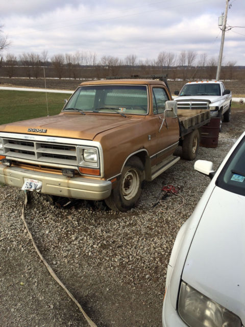 1986 Dodge Ram 2500 - photo 2