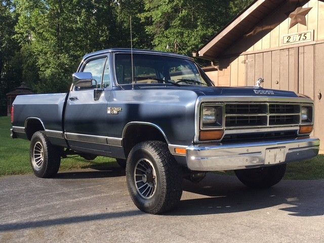Dodge Ram Truck 4X4 SWB NO RESERVE 1988 Dodge Ram 1500 LE
