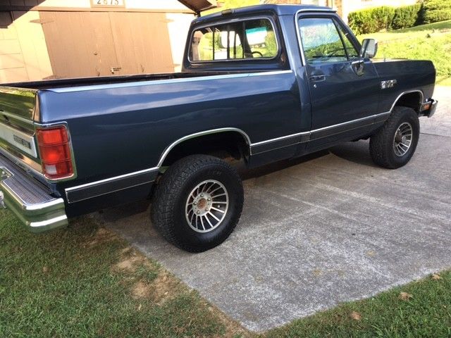 1988 Dodge Ram 1500 LE - photo 6