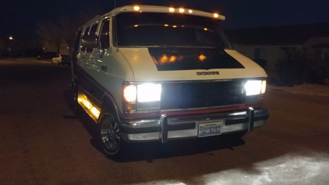 1990 Dodge Other White Black Red - photo 5