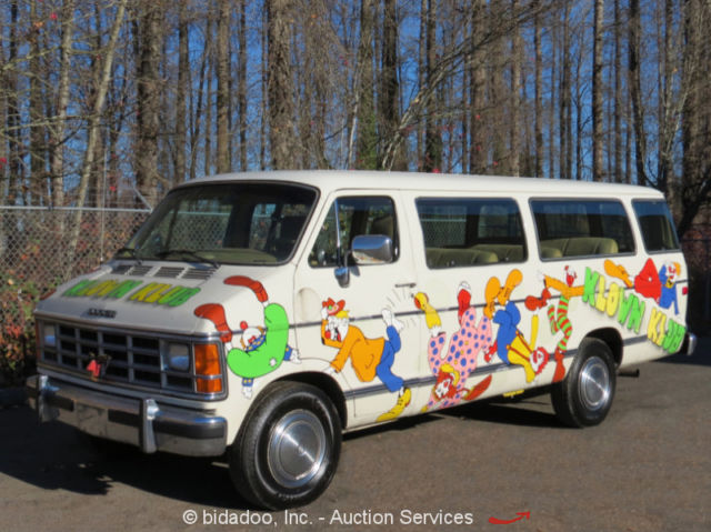 Dodge Ram Wagon 350 Maxi 12-Passenger Van Klown Klub 70K Miles bidadoo 1989 Dodge Ram Van