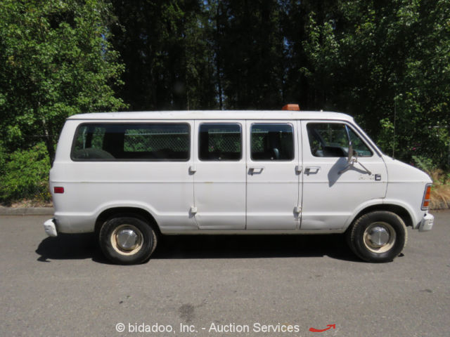 1989 Dodge Ram Van - photo 5