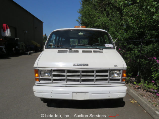 1989 Dodge Ram Van - photo 8