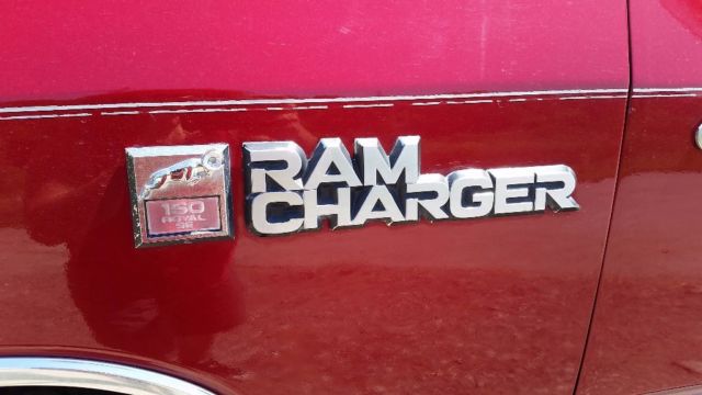 1984 Dodge Ramcharger Royal 150 SE - photo 7