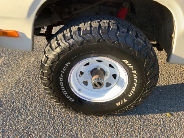 1987 Dodge Ramcharger - photo 4