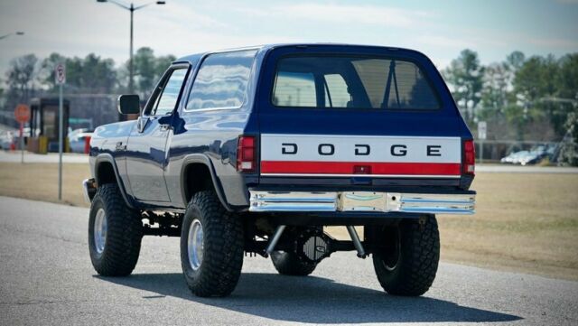 1991 Dodge Ram Charger WE CAN FINANCE UP TO 6 YEARS - photo 9