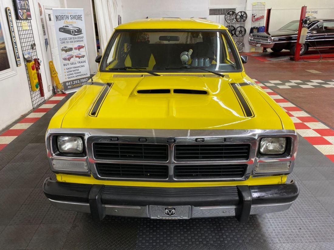1991 Dodge Ramcharger - 390 STROKER ENGINE - 500 LBFT TORQUE - SEE VIDEO - photo 4