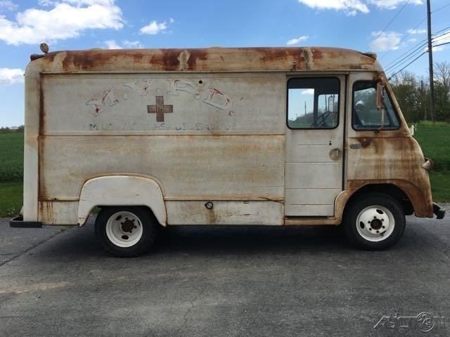 1961 Dodge P300 Routevan 125' Dually - photo 5