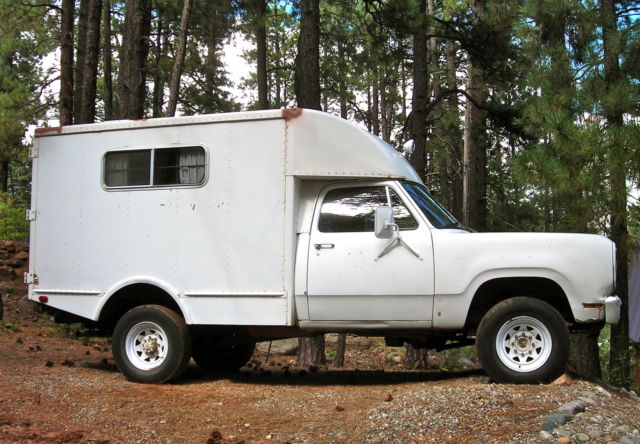 Dodge Truck 1977 Model W-20 Ambulance 4x4 / M-886 (orig. National Guard) Camper 1977 Dodge W-20 4 x 4 Ambulance M-886