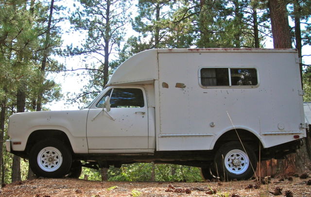 1977 Dodge W-20 4 x 4 Ambulance M-886 - photo 13