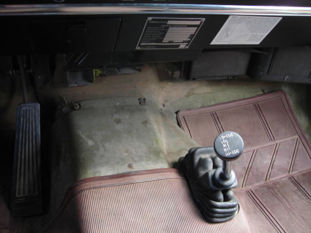 1977 Dodge W-20 4 x 4 Ambulance M-886 - photo 6