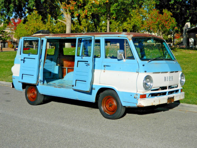 Dodge Van / A100 / A108 / SPORTSMAN / Econoline / Lightening McQueen Cars Movie 1967 Dodge A100