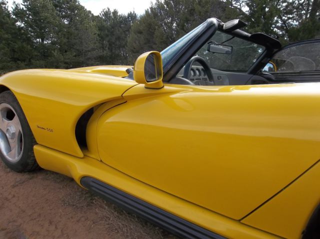 DODGE VIPER -No dealer fees,car show ready, near mint condition,extras available 1993 Dodge Viper rt/10