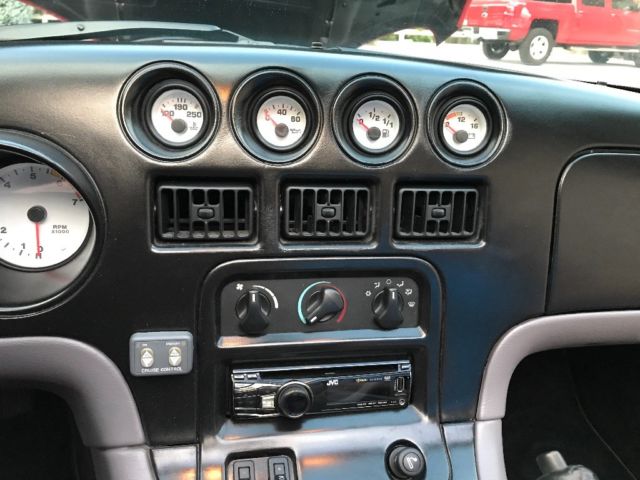 1994 Dodge Viper RT/10 - photo 8