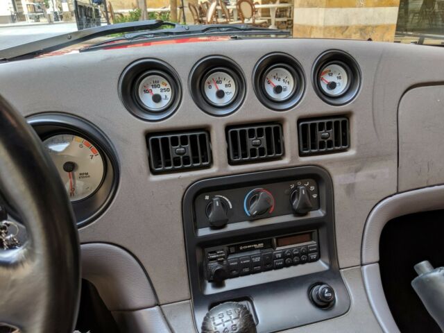 1993 Dodge Viper RT/10 - photo 12