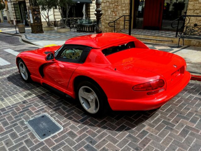 1993 Dodge Viper RT/10 - photo 3
