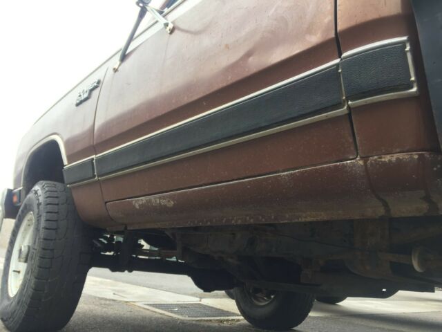 1984 Dodge W150 - photo 11