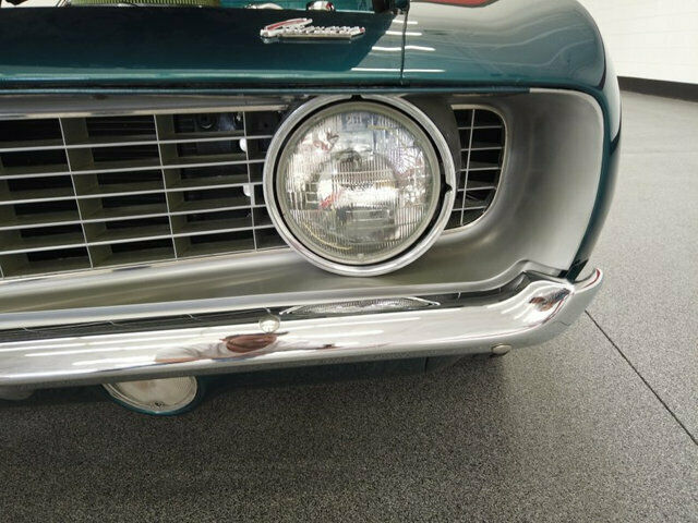 1969 Chevrolet Camaro - photo 10