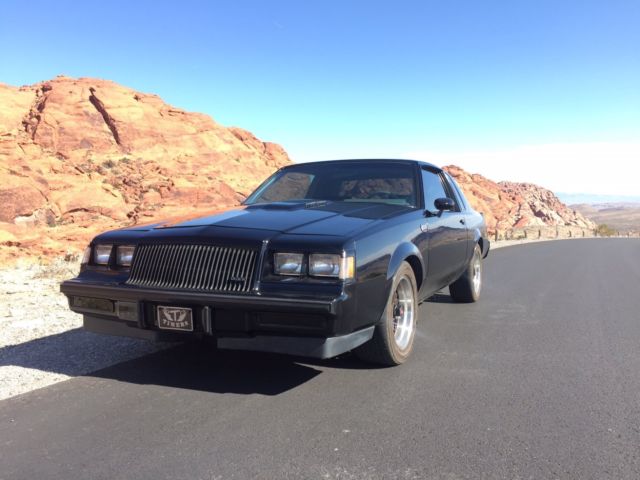 1987 Buick Regal Grand National - photo 2