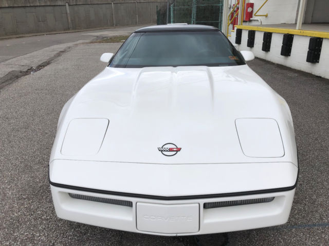 1986 Chevrolet Corvette Coupe - photo 2