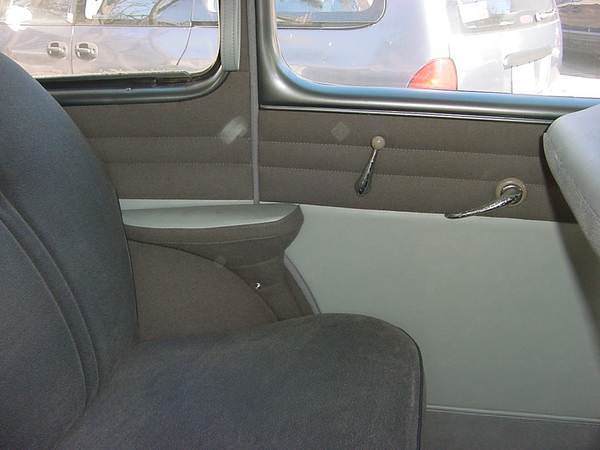 1948 Ford Deluxe - photo 3