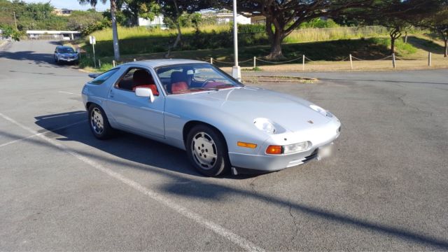 Drives great, Ice cold front & rear A/C, Everything works! 1988 Porsche 928 S4