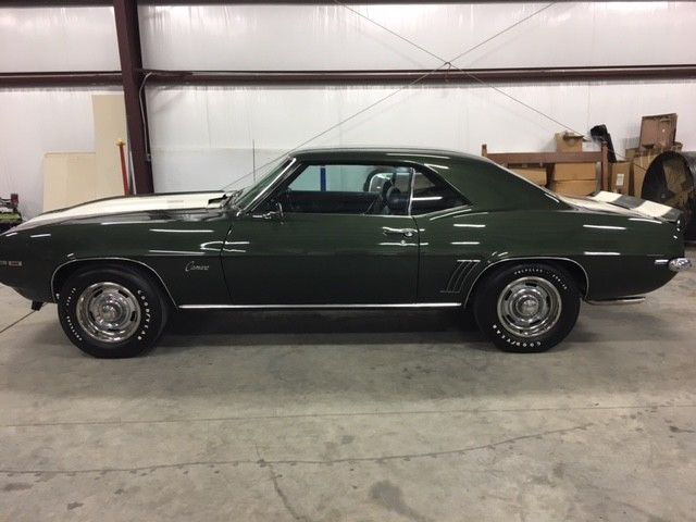 1969 Chevrolet Camaro z/28 - photo 7