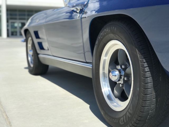 1964 Chevrolet Corvette Convertible - photo 9