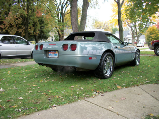 1990 Chevrolet Corvette Base Convertible 2-Door - photo 3
