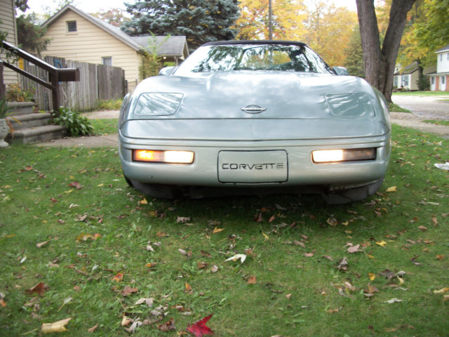 1990 Chevrolet Corvette Base Convertible 2-Door - photo 7