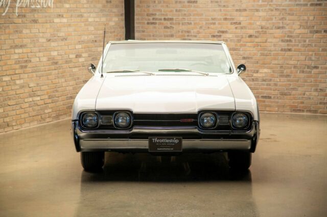 1967 Oldsmobile Cutlass Supreme - photo 3